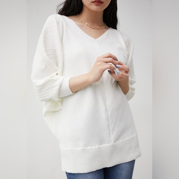 Japanese Brand Azul by Moussy Black Oversized V-Neck Sweater - Picture 12 of 13